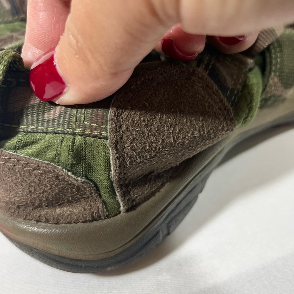 Keen Newport Camo Outdoor Unisex Sandals Comfy Closed Toe Boys Sz 4 Women Sz 7 - Picture 12 of 13
